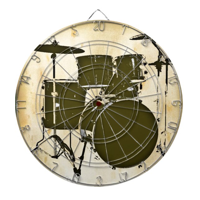der Schlagzeuger der Band Dartscheibe (vorne)
