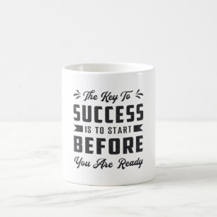 Der Schlüssel zum Erfolg liegt in der Unternehmens Kaffeetasse