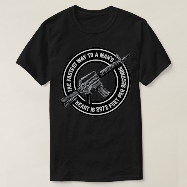 Der schnellste Weg zum Herzen eines Mannes ist 450 T-Shirt (Design vorne)