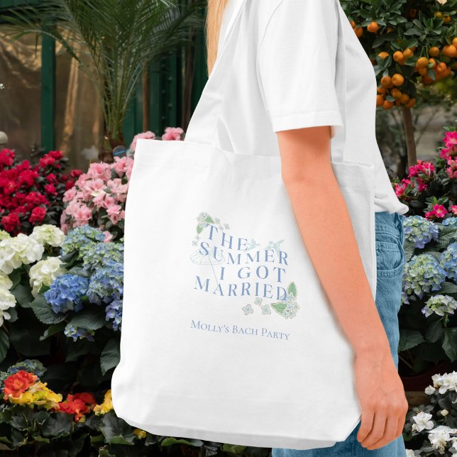 Der Sommer, in dem ich Verheiratet wurde - die Küs Tragetasche (Summer I Got Married tote bag with modern serif font – perfect for bridal celebrations!)