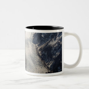 Der Sondrestrom-Gletscher in Grönland Zweifarbige Tasse