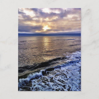 Der Sonnenaufgang am Ufer der Küste von North Caro Postkarte