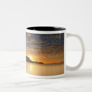 Der Sonnenaufgang über Isla Danzante im Golf von Zweifarbige Tasse