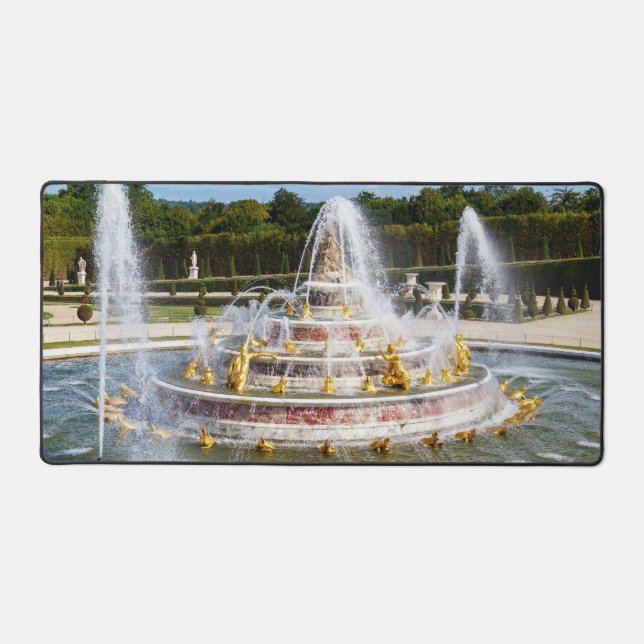 Der Springbrunnen von Latona im Garten von Versail Schreibtischunterlage (Vorderseite)