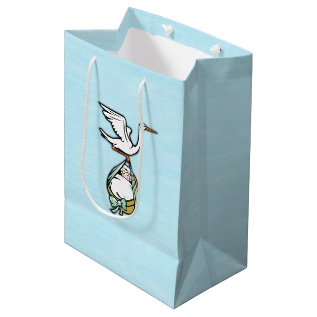 Der Storch trägt einen Baby Boy Blue Mittlere Geschenktüte (Vorderseite Schrägansicht)