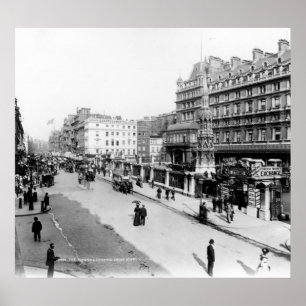 Der Strang und Charing Querdie station, London Poster
