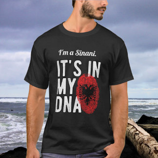 Der T - Shirt albanischer Männer