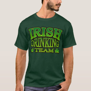 der T - Shirt der irischen trinkenden Team-Männer