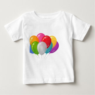 Der T - Shirt des Babys
