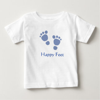 Der T - Shirt des glücklichen die Füße Babys