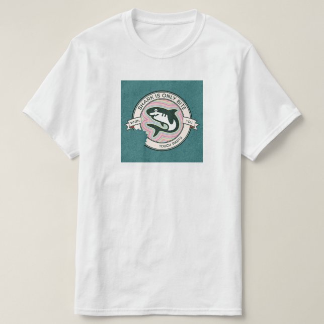 Der T - Shirt "Men Shark Bite" (Design vorne)