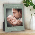Der Tag, an dem ich mein Foto zum Vater traf Fotoplatte<br><div class="desc">Fügen Sie ein Foto Ihres Babys an dem Tag,  an dem sie ihren Papa kennengelernt haben,  sowie ihren Namen und ihr Geburtsdatum für ein Geschenk Papa wird für immer schätze!</div>