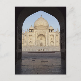 der Taj Mahal, der in der Eingangshalle von Mehman Postkarte