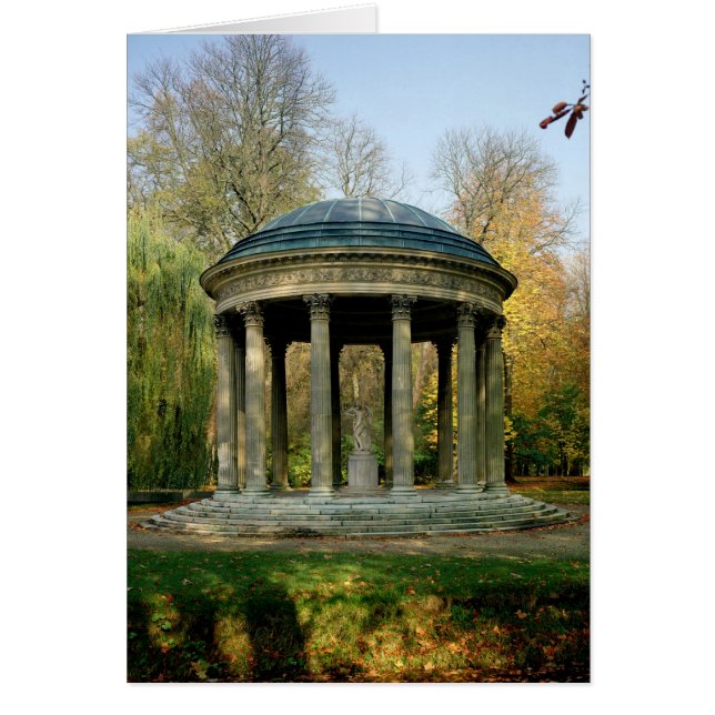 Der Tempel der Liebe im Parc du Petit (Vorne)