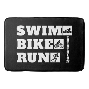 Der Triathlon des Hobbyisten: Schwimmen, Fahrrad, Badematte