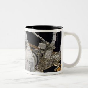 Der unter Druck gesetzte fügende Adapter 3 Zweifarbige Tasse