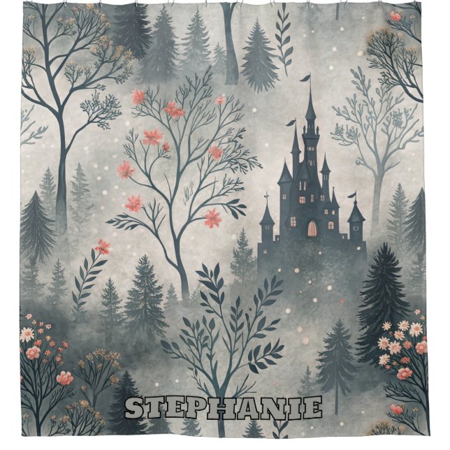 Der verzauberte Misty Forest mit dunklem Schloss - Duschvorhang (Vorderseite)