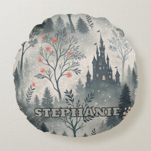 Der verzauberte Misty Forest mit dunklem Schloss - Rundes Kissen