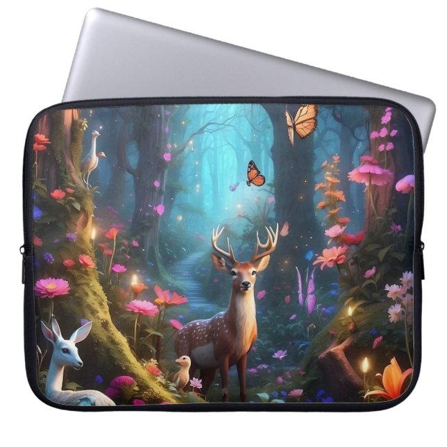 Der verzauberte Wald - eine mystische Oase Laptopschutzhülle (Vorderseite)