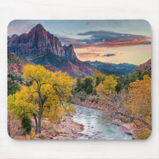 Der Wachmann im Herbst Mousepad (Vorne)