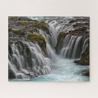 Der Wasserfall "Blue Bruarfoss" in Island