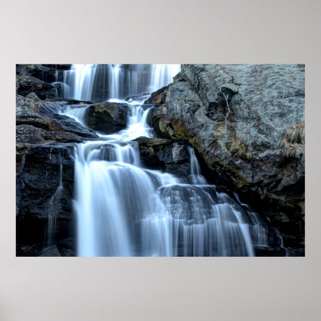 Der Wasserfall des Teufels Poster (Vorne)
