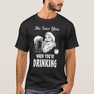 Der Weihnachtsmann sieht dich, wenn du dein Essen  T-Shirt