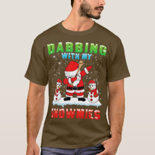 Der Weihnachtsmann spielt Hurling-Schläge mit Schn T-Shirt