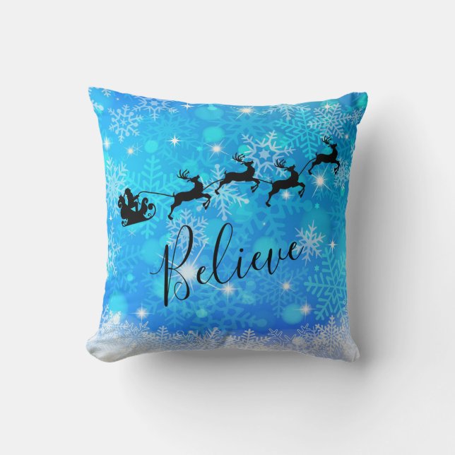 Der Weihnachtsmann und sein fliegender Rentier - G Kissen (Vorderseite)
