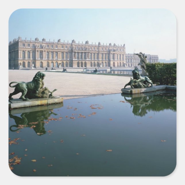 Der Westen oder die Gartenfassade, die vom Parterr Quadratischer Aufkleber (Vorderseite)