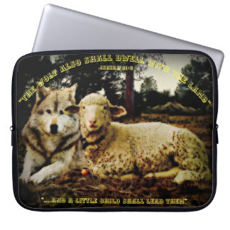 "Der Wolf bleibt mit dem niederlegenden Lamm" Laptopschutzhülle