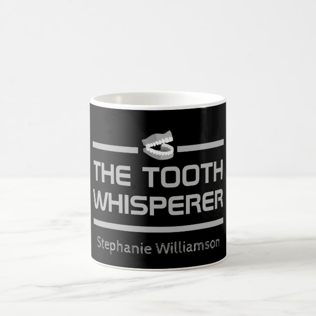 Der Zahn flüstert mit dem Funny Dental Dentist-Ges Kaffeetasse (Mittel)
