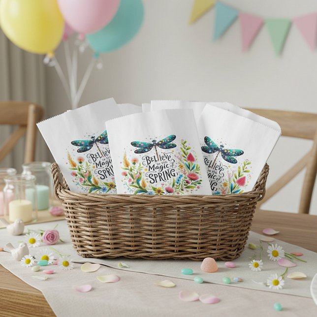 Der Zauber der Blumen des Frühlings Geschenktütchen (Von Creator hochgeladen)