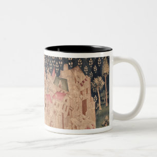Der zweite Engel kündigt den Fall von Babylon an Zweifarbige Tasse