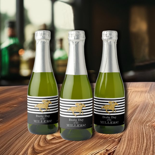 Derby Gold Racehorse auf schwarzen Streifen (Derby gold racehorse on black and white stripes mini sparkling wine labels)