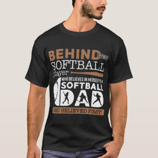 derrière des T-shirts de papa du base-ball