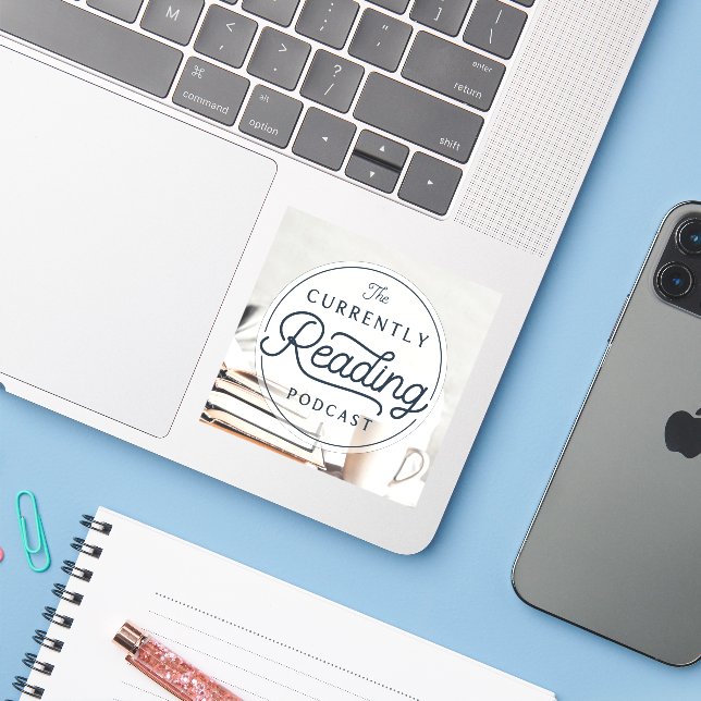 Derzeit lesen Podcast Art Decal Aufkleber (Laptop mit iPhone)