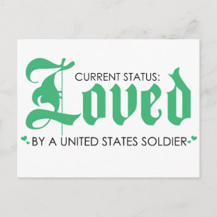Derzeitiger Status: Von einem US-Soldaten geliebt Postkarte