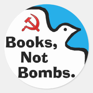 "Des Livres, Pas Des Bombes." Autocollants