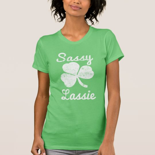Des St Patrick der Sassy Mädchen-niedliches Frauen T-Shirt