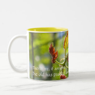 Deshalb wenn jedermann in Christus ist, er… Zweifarbige Tasse