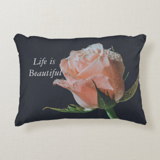Design der Rose auf Accent Kissen