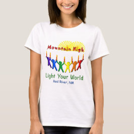 Design des T-Shirts in den Hochzeitscamps von Frau