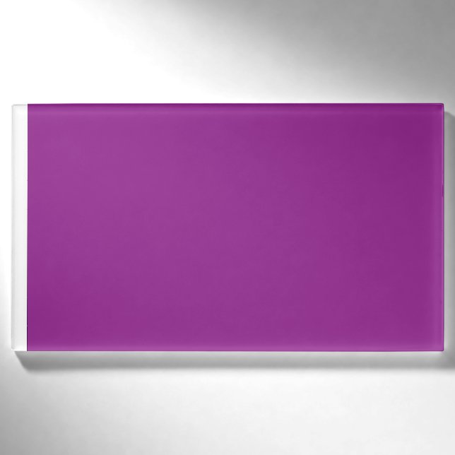 Design mit Atemberaubendem Lila Hintergrund und We Namenschild (Vorderseite)