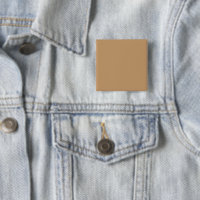 Design mit braunem Hintergrund und weißer Grenze