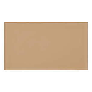 Design mit braunem Hintergrund und weißer Grenze Namenschild