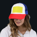 Design mit gelbem Hintergrund und schwarzer Grenze Truckerkappe<br><div class="desc">Transformieren Sie Ihre Website mit einem lebhaften,  gelben Hintergrund und einem schwarzen Rahmen. Erhöhen Sie Ihr Grafikdesign mit einem Kontrastfarbenschema,  minimalistischen und modernen Elementen für ein berufliches und optisch ansprechendes Aussehen!"</div>