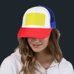 Design mit gelbem Hintergrund und schwarzer Grenze Truckerkappe<br><div class="desc">Transformieren Sie Ihre Website mit einem lebhaften,  gelben Hintergrund und einem schwarzen Rahmen. Erhöhen Sie Ihr Grafikdesign mit einem Kontrastfarbenschema,  minimalistischen und modernen Elementen für ein berufliches und optisch ansprechendes Aussehen!"</div>