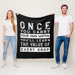 Design von Weisheit-Zitaten - Wert jedes einzelnen Fleecedecke