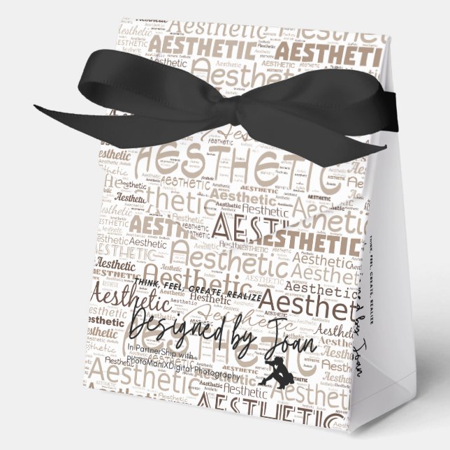 Designed by Joan Aesthetic GiftBox Geschenkschachtel (Vorderseite)